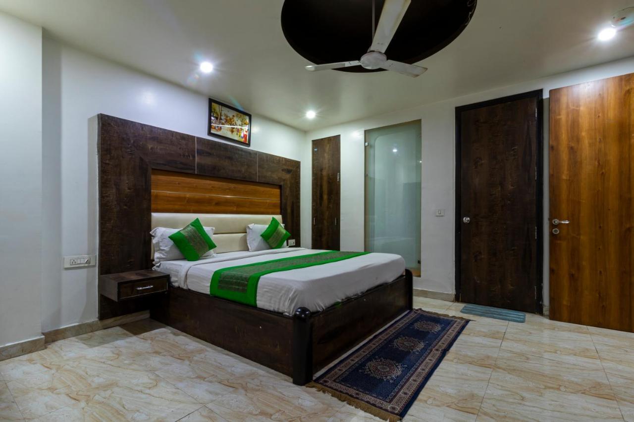 Hotel The Amour Dx Near Igi Airport Delhi New Delhi Bagian luar foto