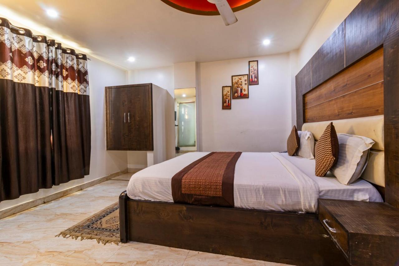 Hotel The Amour Dx Near Igi Airport Delhi New Delhi Bagian luar foto